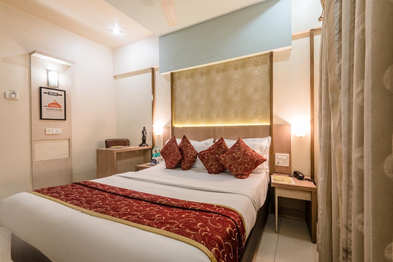 Hotel Panchratna パンベル エクステリア 写真