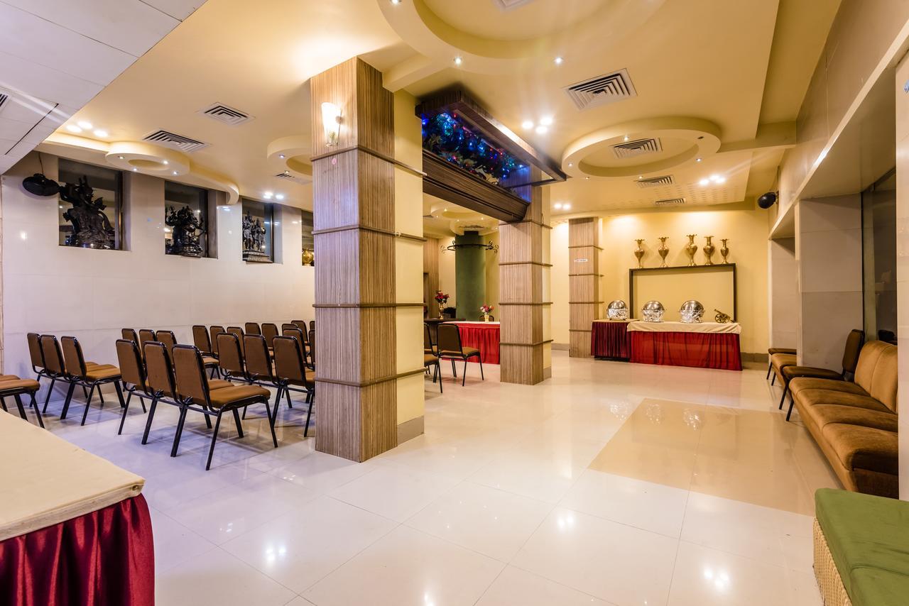 Hotel Panchratna パンベル エクステリア 写真