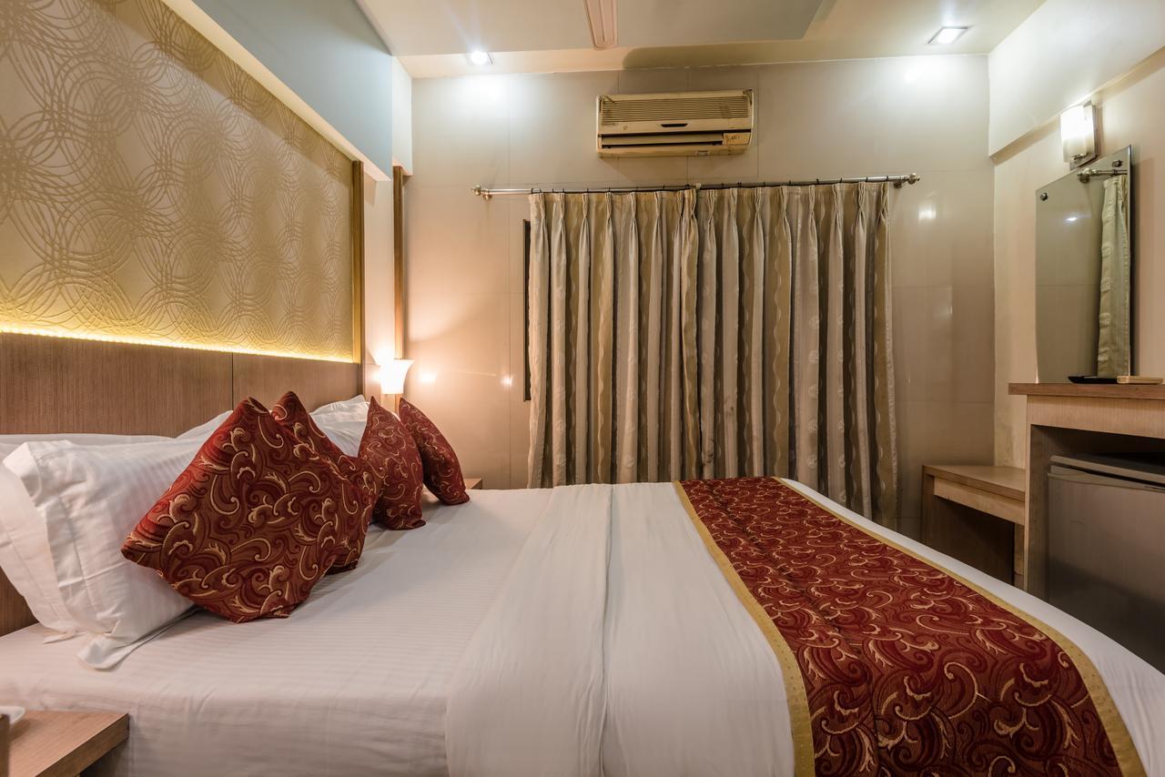 Hotel Panchratna パンベル エクステリア 写真