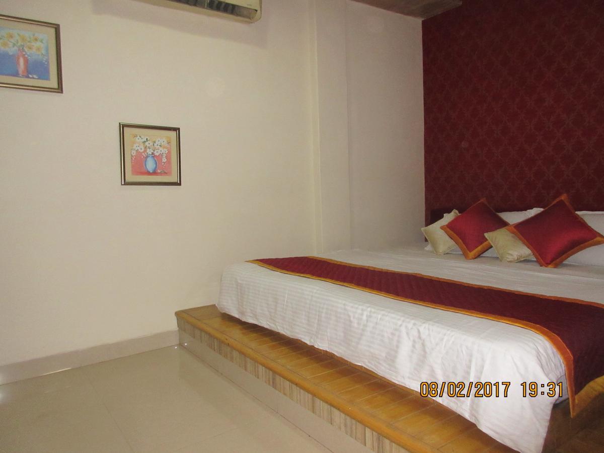 Hotel Panchratna パンベル エクステリア 写真