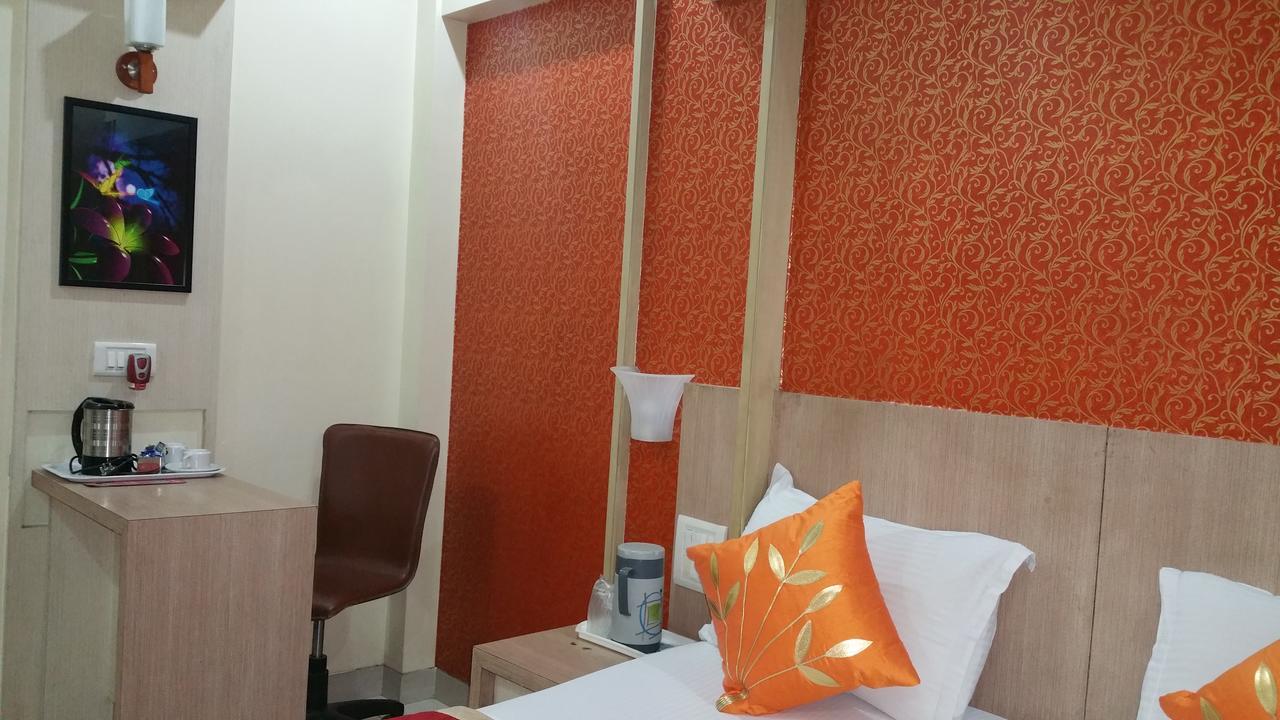 Hotel Panchratna パンベル エクステリア 写真