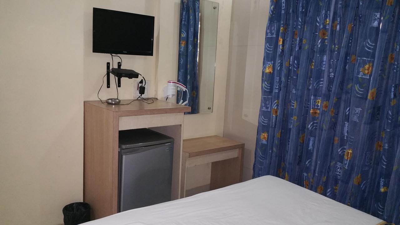 Hotel Panchratna パンベル エクステリア 写真